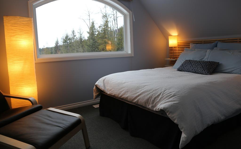 Silver Star Bed And Breakfast Vernon Room photo